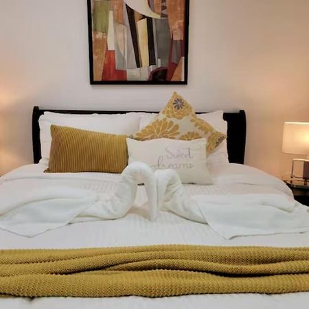 Apartament Modern Oasis In Richmond Hill, The Place For You! Zewnętrze zdjęcie